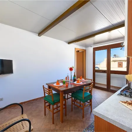 Apartment Casavacanzeaurora *
